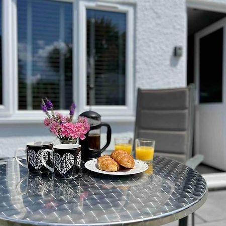 Little Greenway Holiday Bungalow Galmpton エクステリア 写真